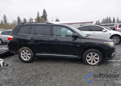 2012 Toyota Highlander Se V6 z USA, uszkodzony, nr VIN 5TDBK3EH5CS094445